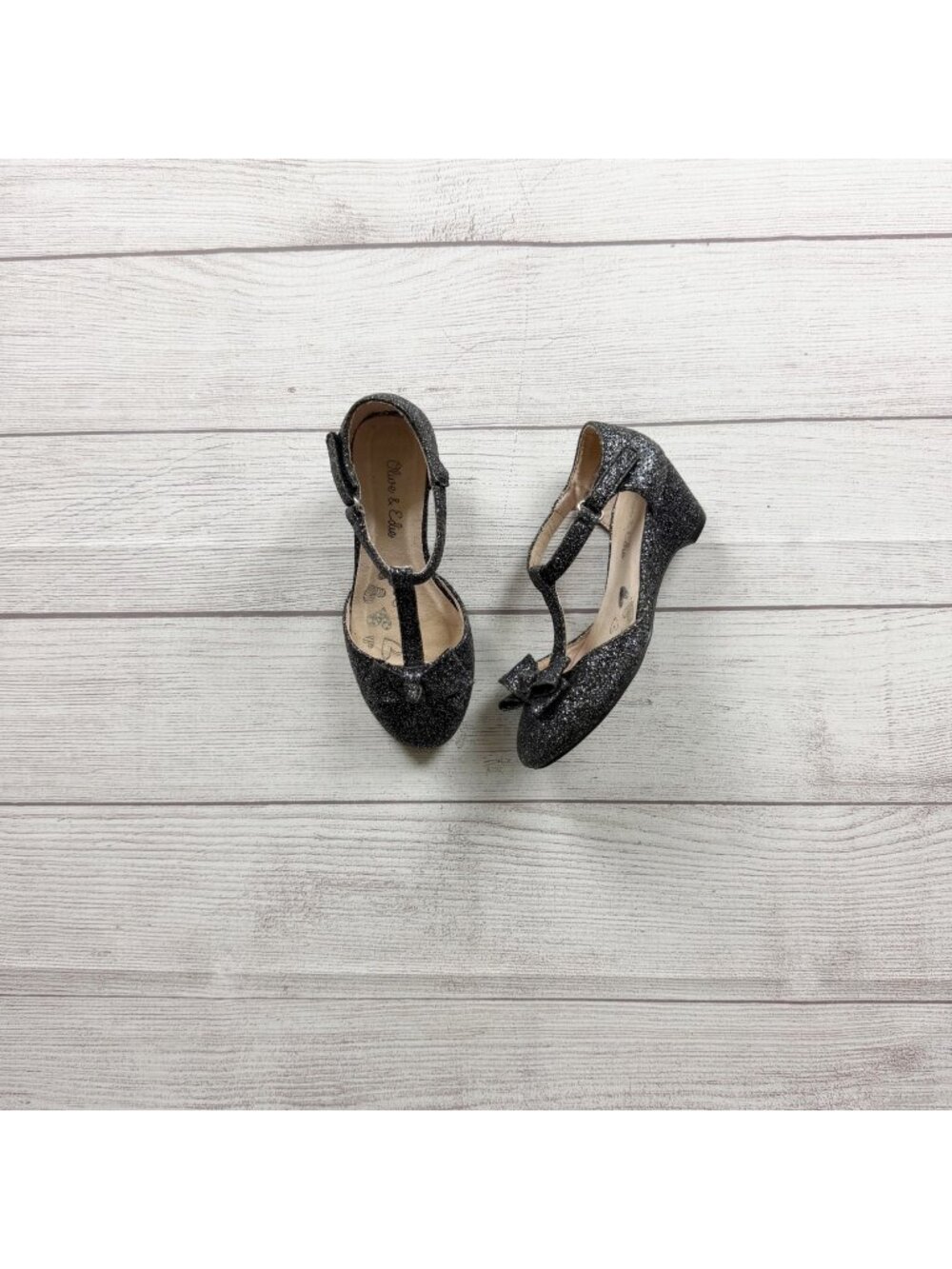 Olive & Edie Girls Black Glitter T-Strap Bow Dress Shoes US 13